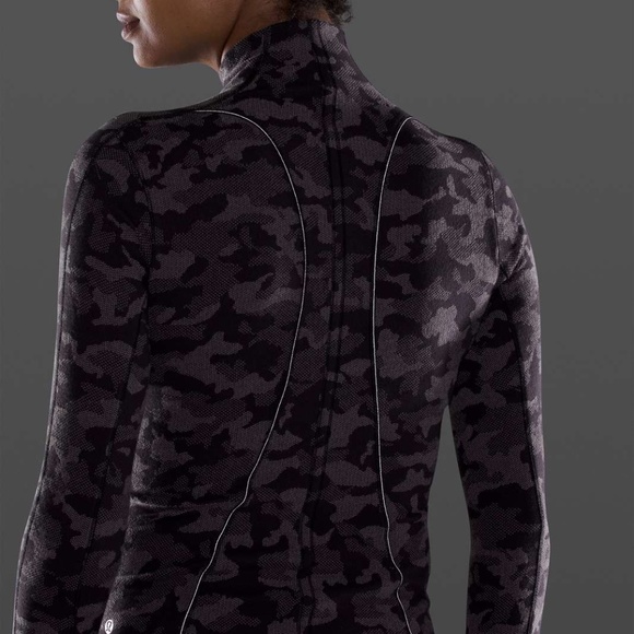 New Lululemon Run Briskly 1/2 Zip Long Sleeve Pullover Sz 4 - Picture 2 of 12